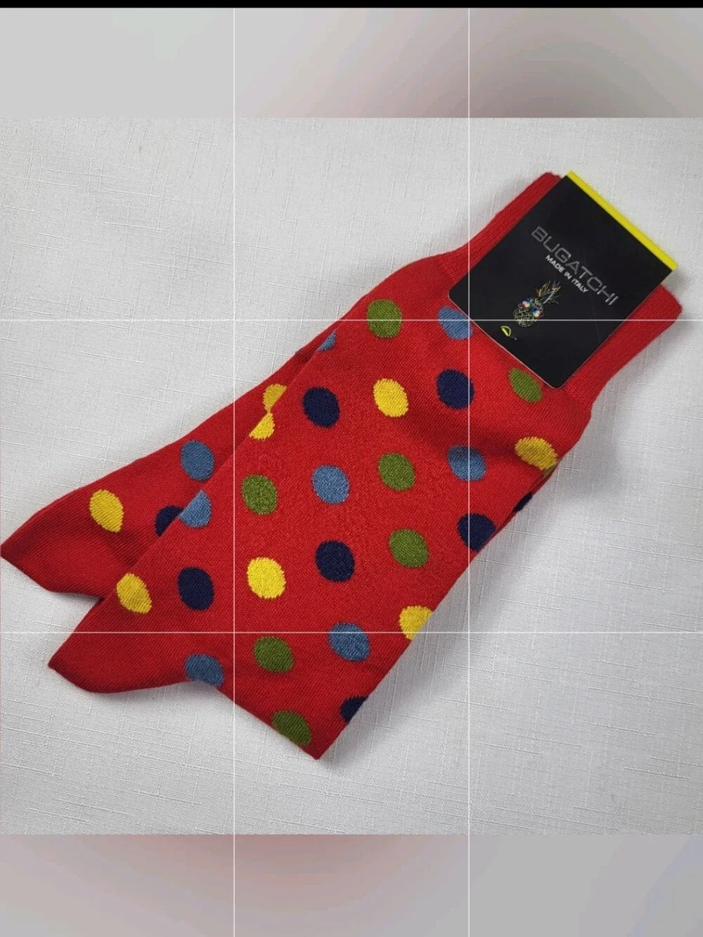 Bugatchi Dress SOCKS Red with Polka Dots Mens Made in Italy NEW